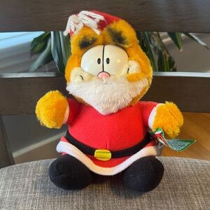 McDonald’s Vintage Garfield Santa Plush